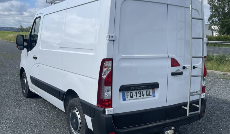 
								Renault Master L1H1 plein									