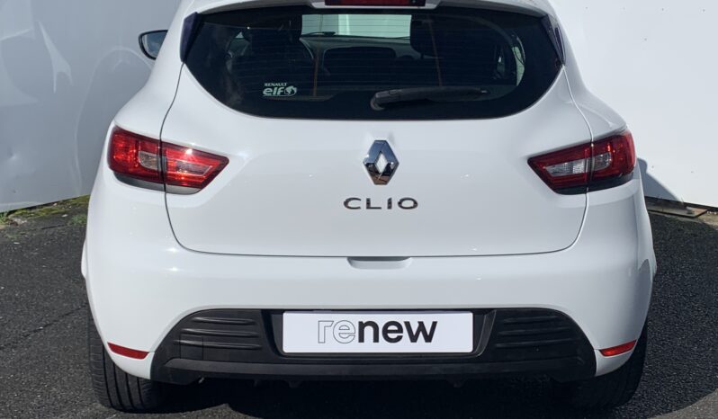 
								Renault Clio IV plein									