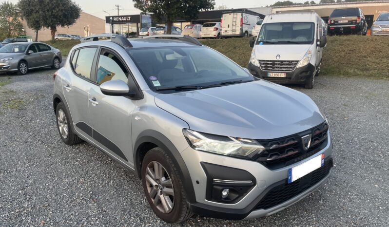 
								Dacia Sandero plein									