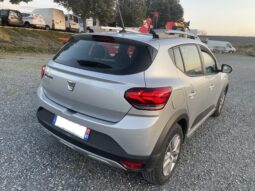 
										Dacia Sandero plein									