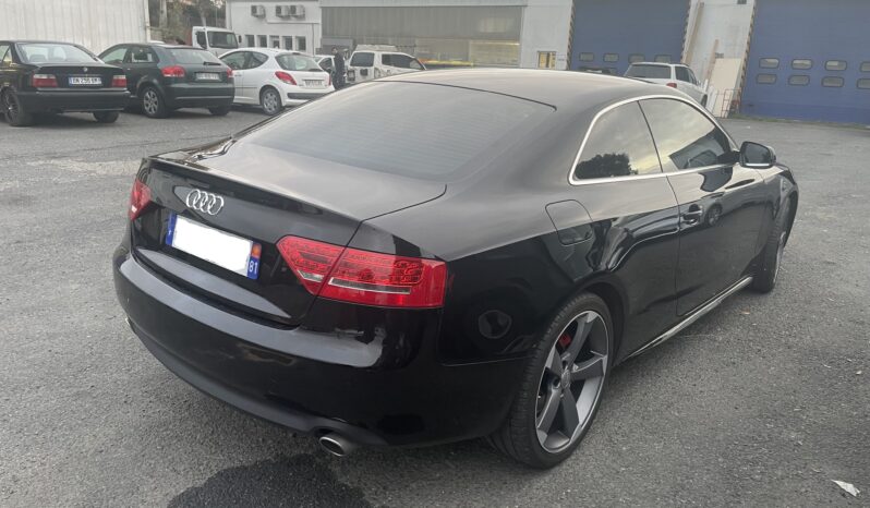 
								Audi A5 2.7 V6 TDI 190 plein									