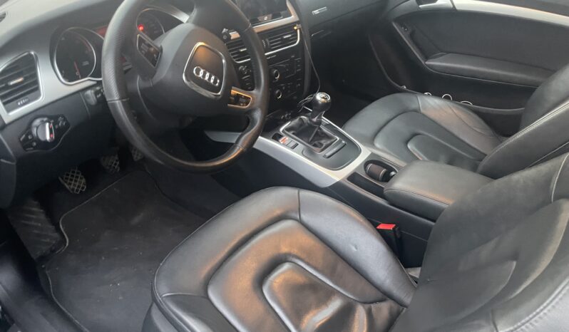 
								Audi A5 2.7 V6 TDI 190 plein									