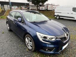 
										Renault Mégane Estate plein									